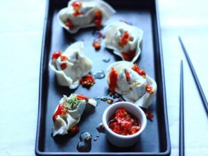 Shanghai-style vegetable and meat wontons
