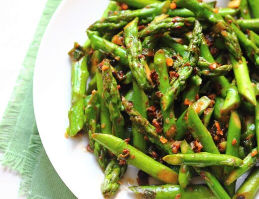 Fermented black soybeans, called douchi (豆豉) in Mandarin, add layers of flavors to the dish and contrast nicely with the grassy and sweet asparagus. 