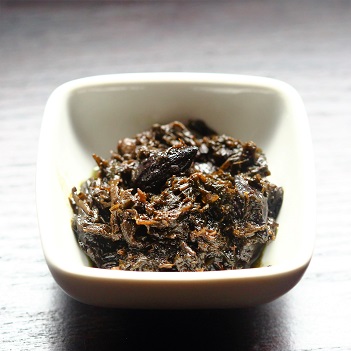 Chinese olive vegetable, or gan lan cai (橄榄菜) 