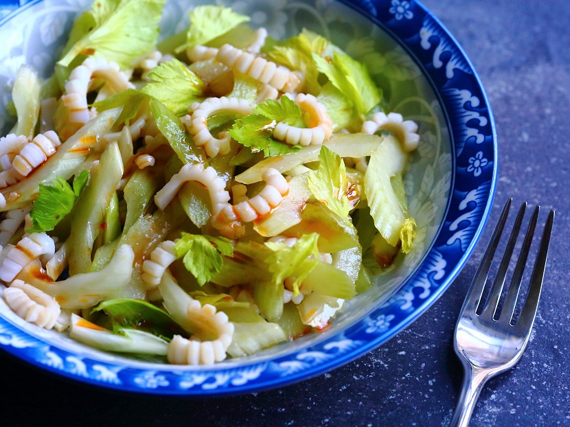 Blanched squid and raw celery create a light and refreshing salad.