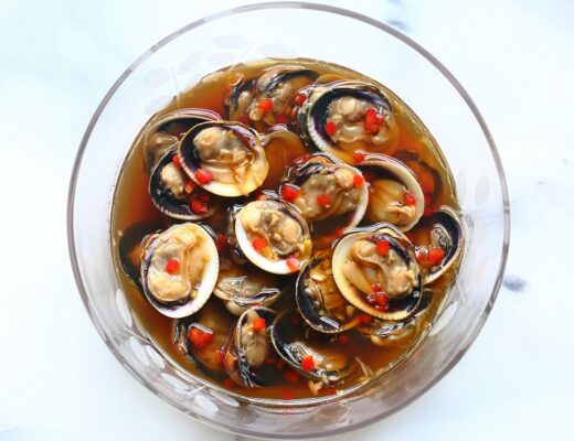 In this dish, aromatic Shaoxing wine gives the clams a boozy kick while letting their natural flavors shine.